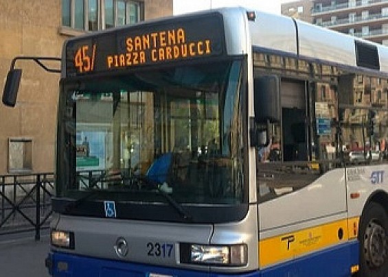 Un contributo economico per gli studenti santenesi che usano i mezzi pubblici
