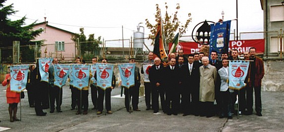 gruppo_monum_1999