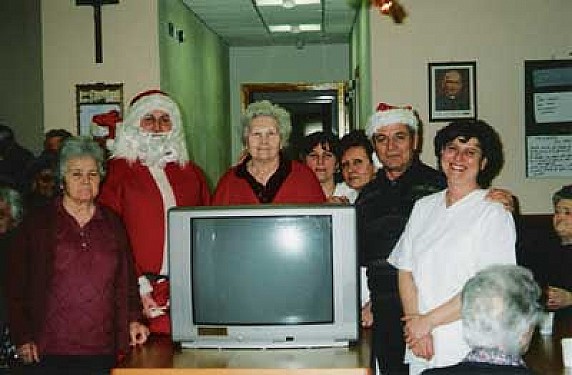 Visita-alla-casa-di-riposoN