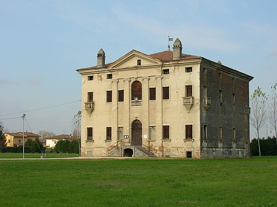CORTE_PALAZZONE.JPG