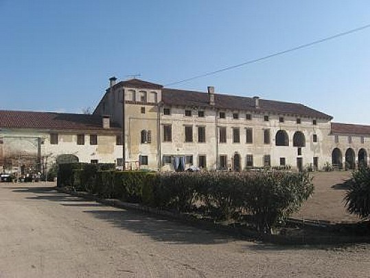 villasparvieri2_d0